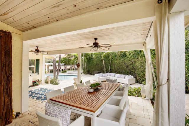 3001 Jasmine Court, Delray Beach, FL 33483