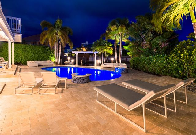 3001 Jasmine Court, Delray Beach, FL 33483