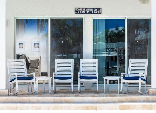 3001 Jasmine Court, Delray Beach, FL 33483