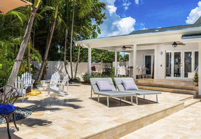 3001 Jasmine Court, Delray Beach, FL 33483