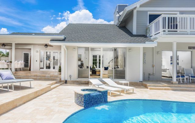 3001 Jasmine Court, Delray Beach, FL 33483