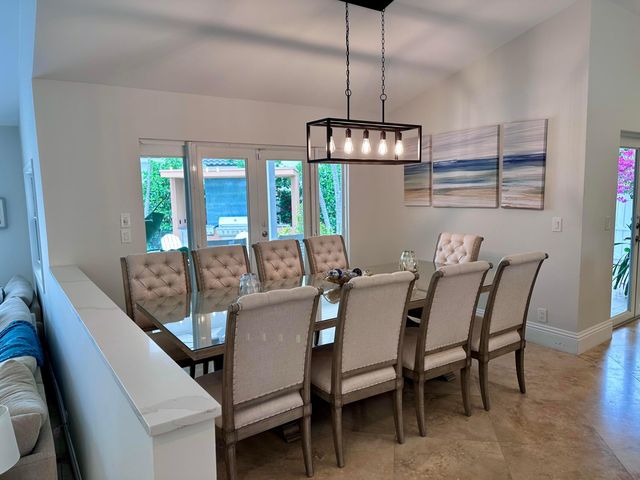 3001 Jasmine Court, Delray Beach, FL 33483