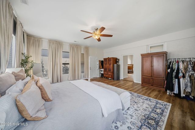 101 N Channel Haven Drive, Wilmington, NC 28409