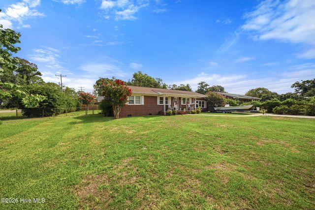 101 N Channel Haven Drive, Wilmington, NC 28409