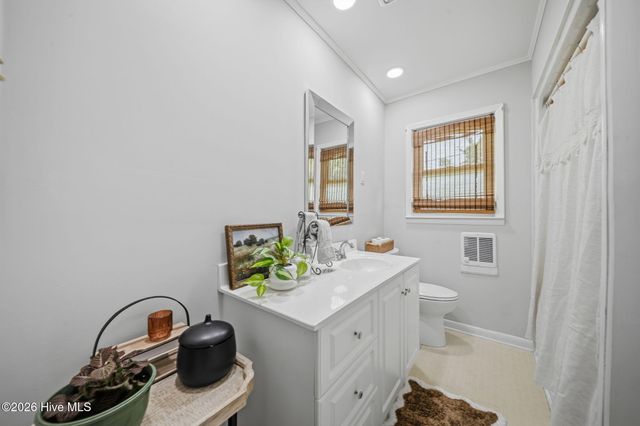 101 N Channel Haven Drive, Wilmington, NC 28409