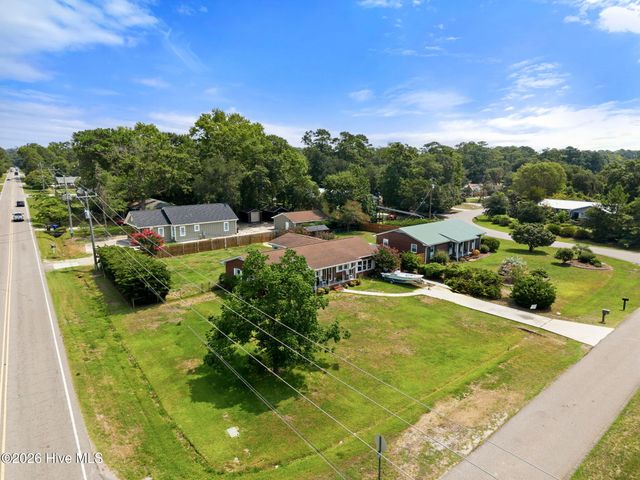 101 N Channel Haven Drive, Wilmington, NC 28409
