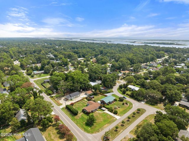 101 N Channel Haven Drive, Wilmington, NC 28409