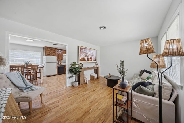 101 N Channel Haven Drive, Wilmington, NC 28409