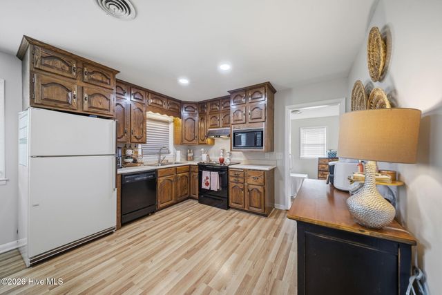101 N Channel Haven Drive, Wilmington, NC 28409