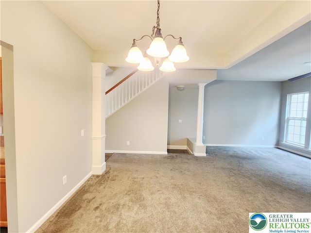 8513 Gateway Road, Upper Macungie Twp, PA 18031