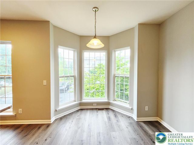 8513 Gateway Road, Upper Macungie Twp, PA 18031