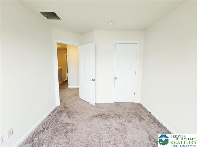 8513 Gateway Road, Upper Macungie Twp, PA 18031