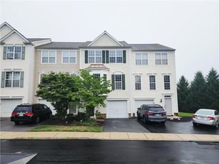 8513 Gateway Road, Upper Macungie Twp, PA 18031