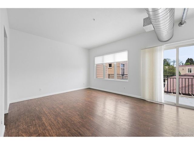 220 Roslyn St 706, Denver, CO 80230