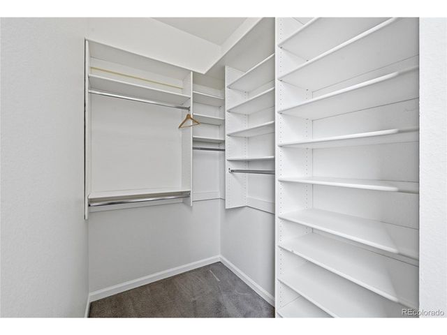 220 Roslyn St 706, Denver, CO 80230