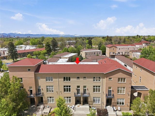 220 Roslyn St 706, Denver, CO 80230