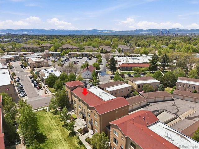 220 Roslyn St 706, Denver, CO 80230