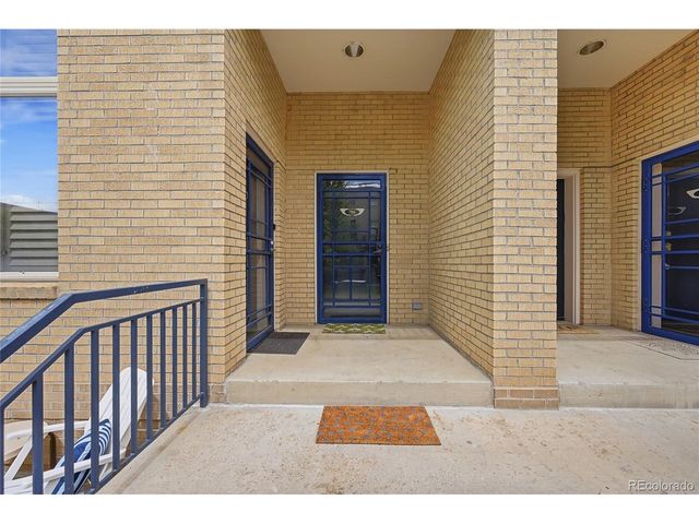 220 Roslyn St 706, Denver, CO 80230