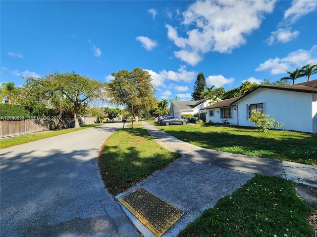 9825 SW 132nd Court, Miami, FL 33186