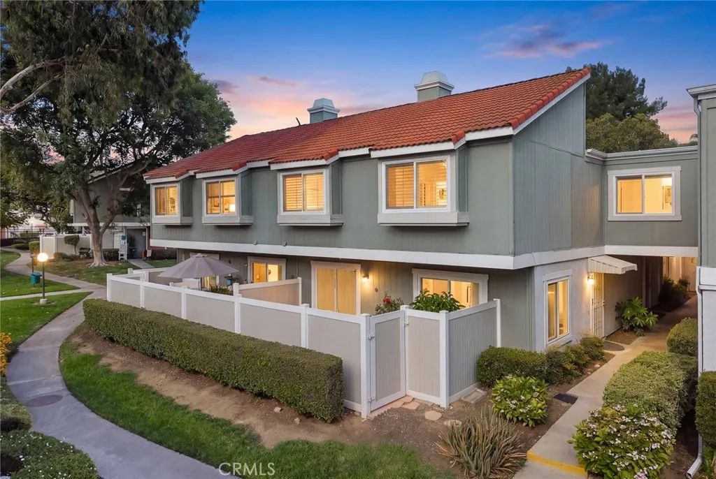 950 Golden Springs Drive D, Diamond Bar, CA 91765