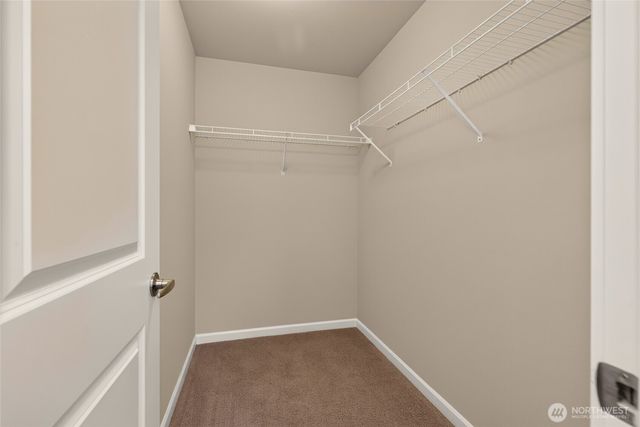 868 3rd Avenue NE, Issaquah, WA 98029