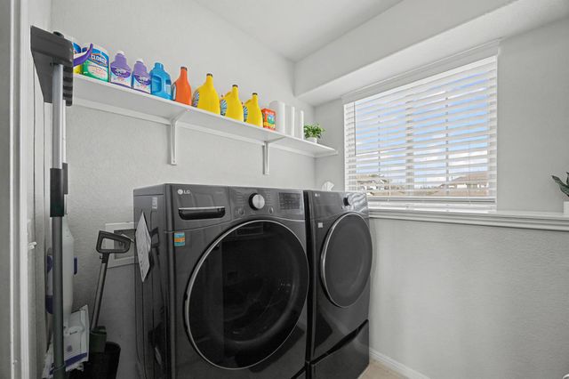 225 Manassas DR, Leander, TX 78641