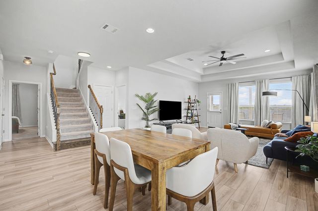 225 Manassas DR, Leander, TX 78641