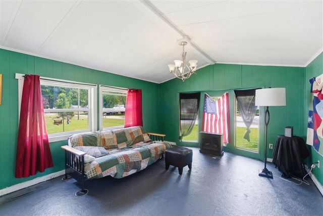 75690 Marie Drive, Lawton, MI 49065