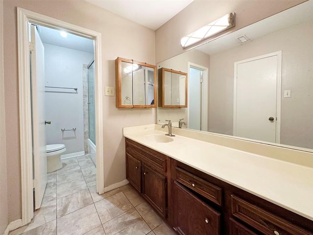 7730 Challie Lane 7730, Houston, TX 77088