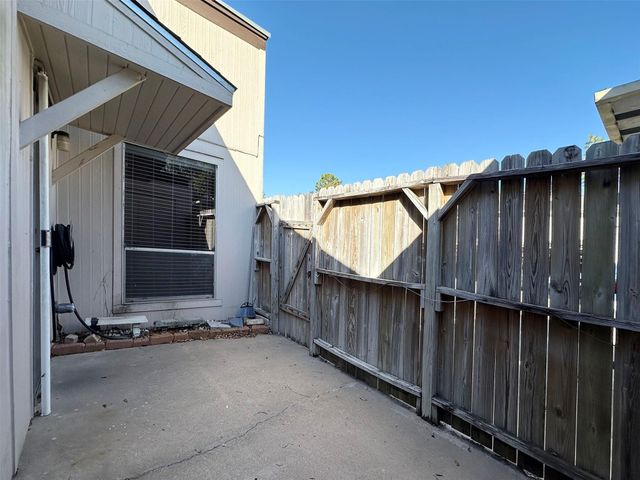 7730 Challie Lane 7730, Houston, TX 77088