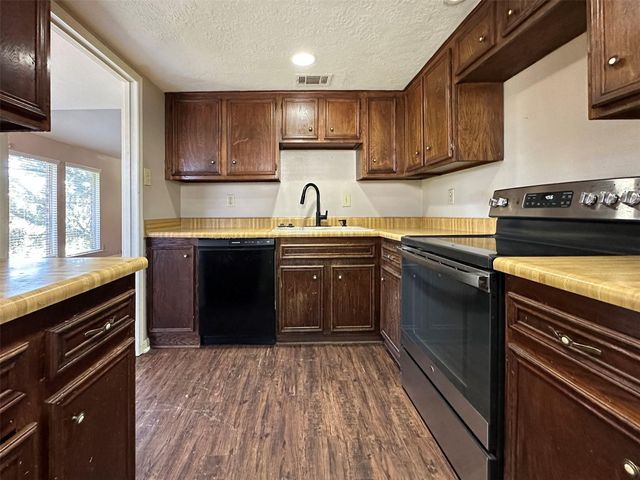 7730 Challie Lane 7730, Houston, TX 77088