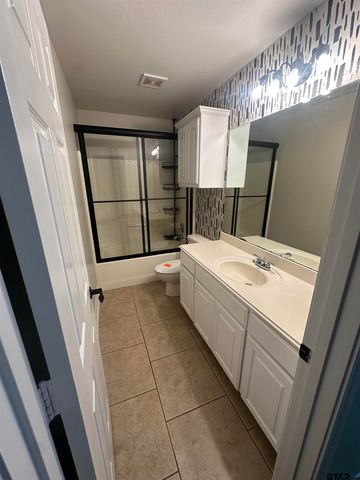 229 Maggie Circle, Flint, TX 75762