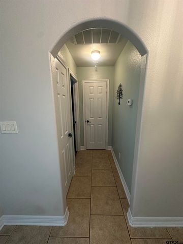 229 Maggie Circle, Flint, TX 75762