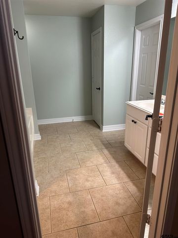 229 Maggie Circle, Flint, TX 75762