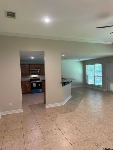 229 Maggie Circle, Flint, TX 75762