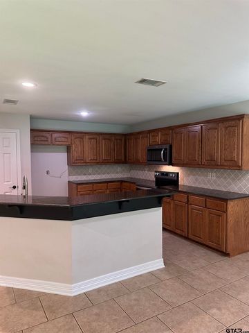 229 Maggie Circle, Flint, TX 75762