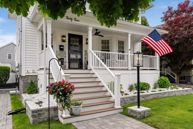 44 Chickatabot Rd, Quincy, MA 02169