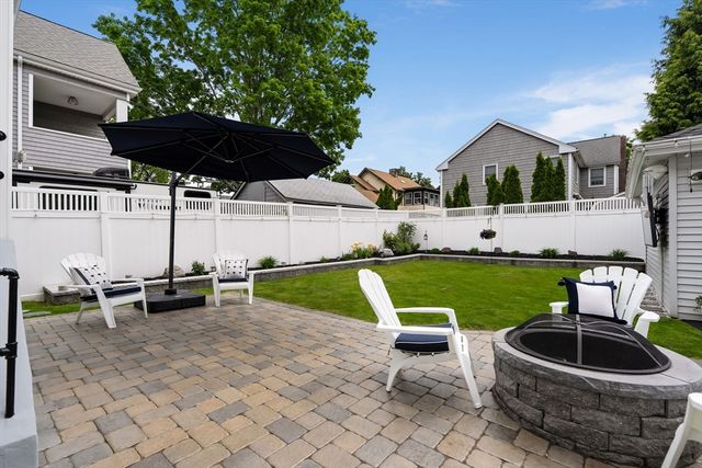 44 Chickatabot Rd, Quincy, MA 02169