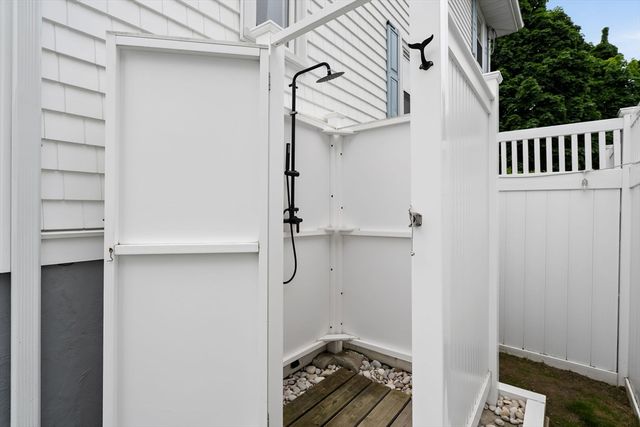 44 Chickatabot Rd, Quincy, MA 02169