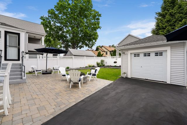 44 Chickatabot Rd, Quincy, MA 02169