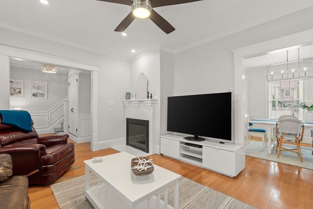 44 Chickatabot Rd, Quincy, MA 02169