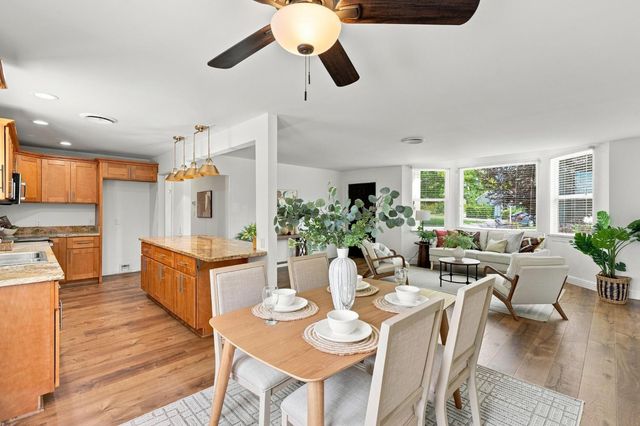 2627 La France Dr, Carmichael, CA 95608