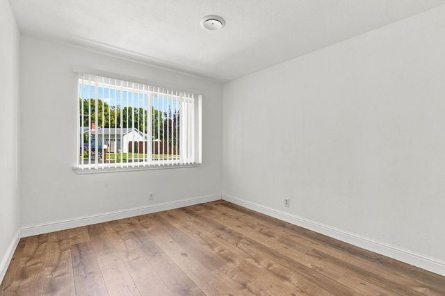 2627 La France Dr, Carmichael, CA 95608