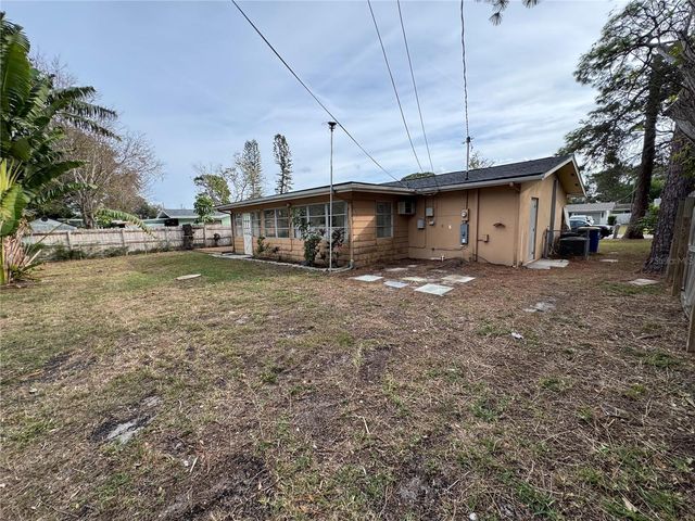 1764 THAMES STREET, Clearwater, FL 33755