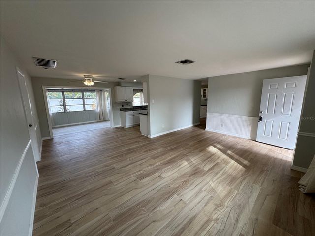 1764 THAMES STREET, Clearwater, FL 33755