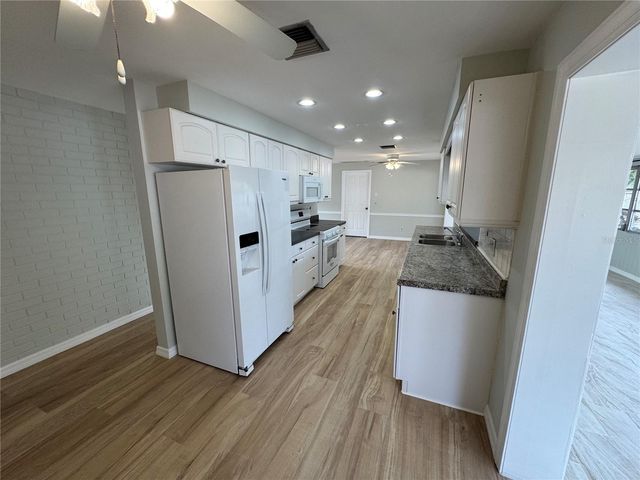 1764 THAMES STREET, Clearwater, FL 33755