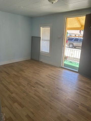 1240 Mahren Ave, Pueblo, CO 81004