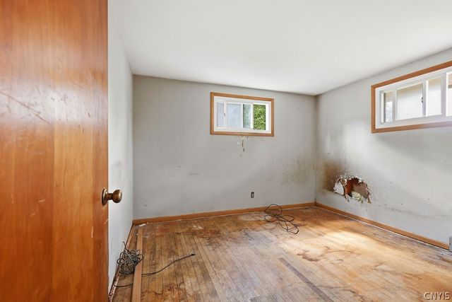 5255 Bear Road, Clay, NY 13212