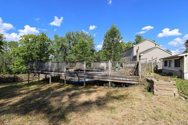 5255 Bear Road, Clay, NY 13212