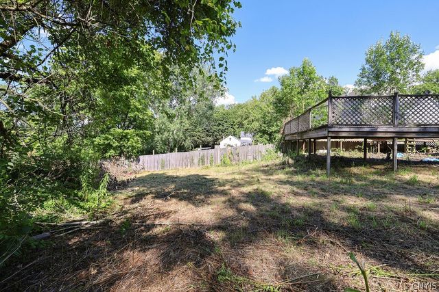 5255 Bear Road, Clay, NY 13212
